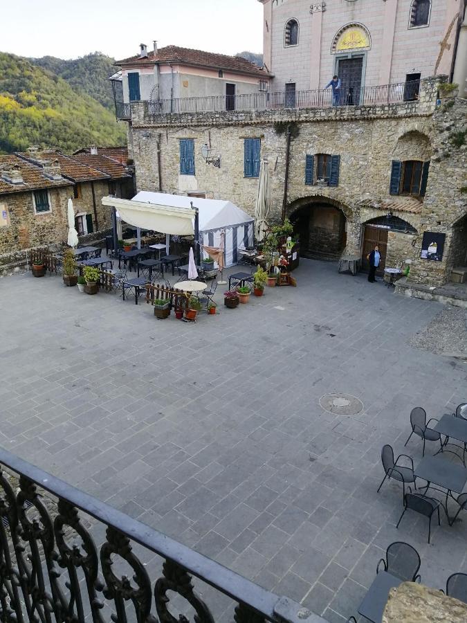 Appartement Casa Chiara à Apricale Extérieur photo
